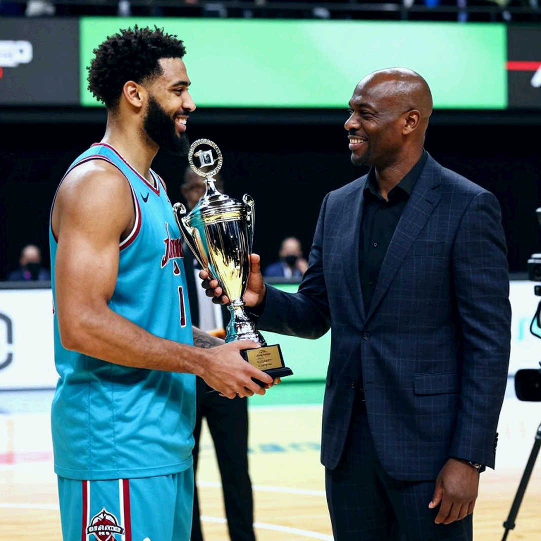 WNBA 2026: Tám cây bút ESPN, một giải đấu hai cực và tiếng im lặng của Caitlin Clark WNBA 2026: Tám cây bút ESPN, một giải đấu hai cực và tiếng im lặng của Caitlin Clark