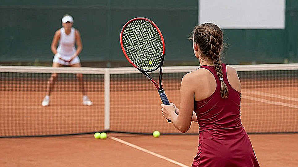 Alex Eala thua Wang Xiyu ở bán kết Asian Games 2026: giao bóng, không phải trả giao bóng, định đoạt trận đấu