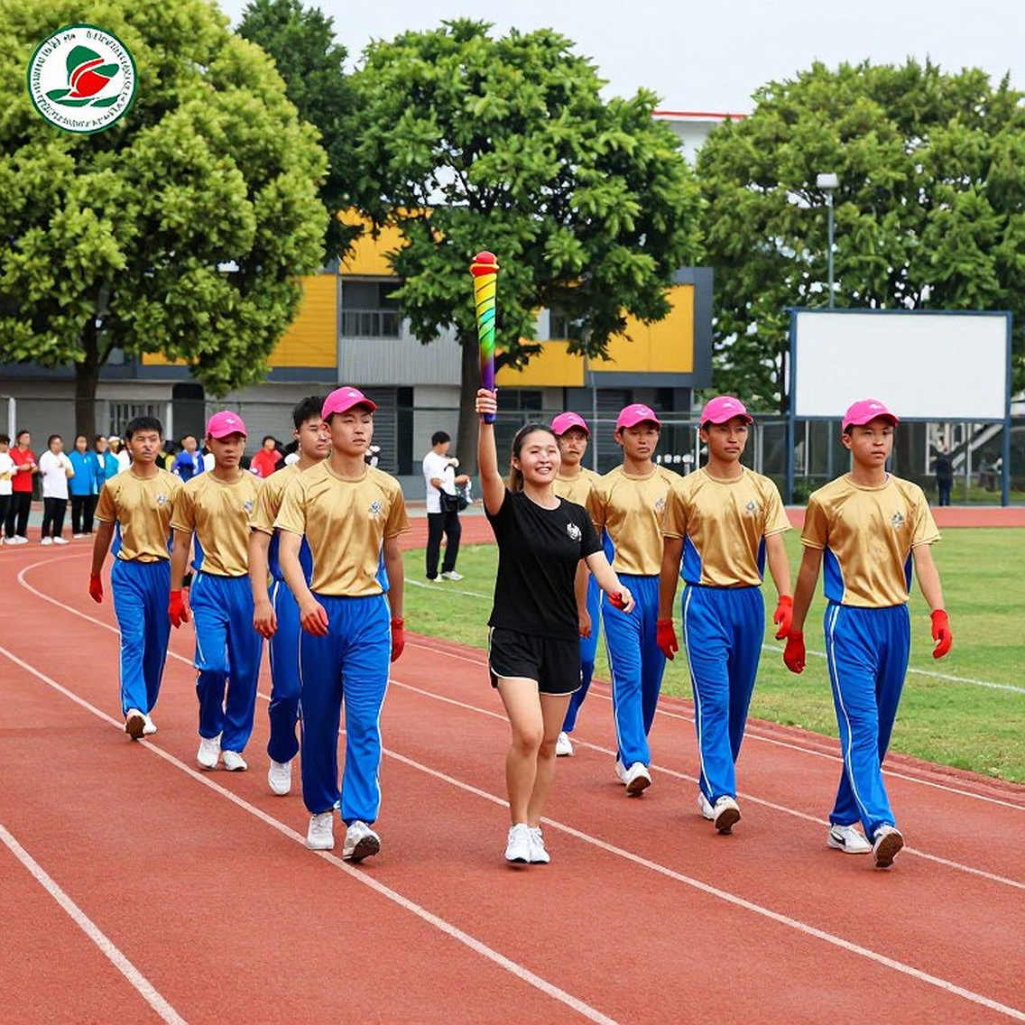 Indonesia mười người giữ hòa Malaysia: Hệ thống phòng ngự hay khoản vay từ châu Âu