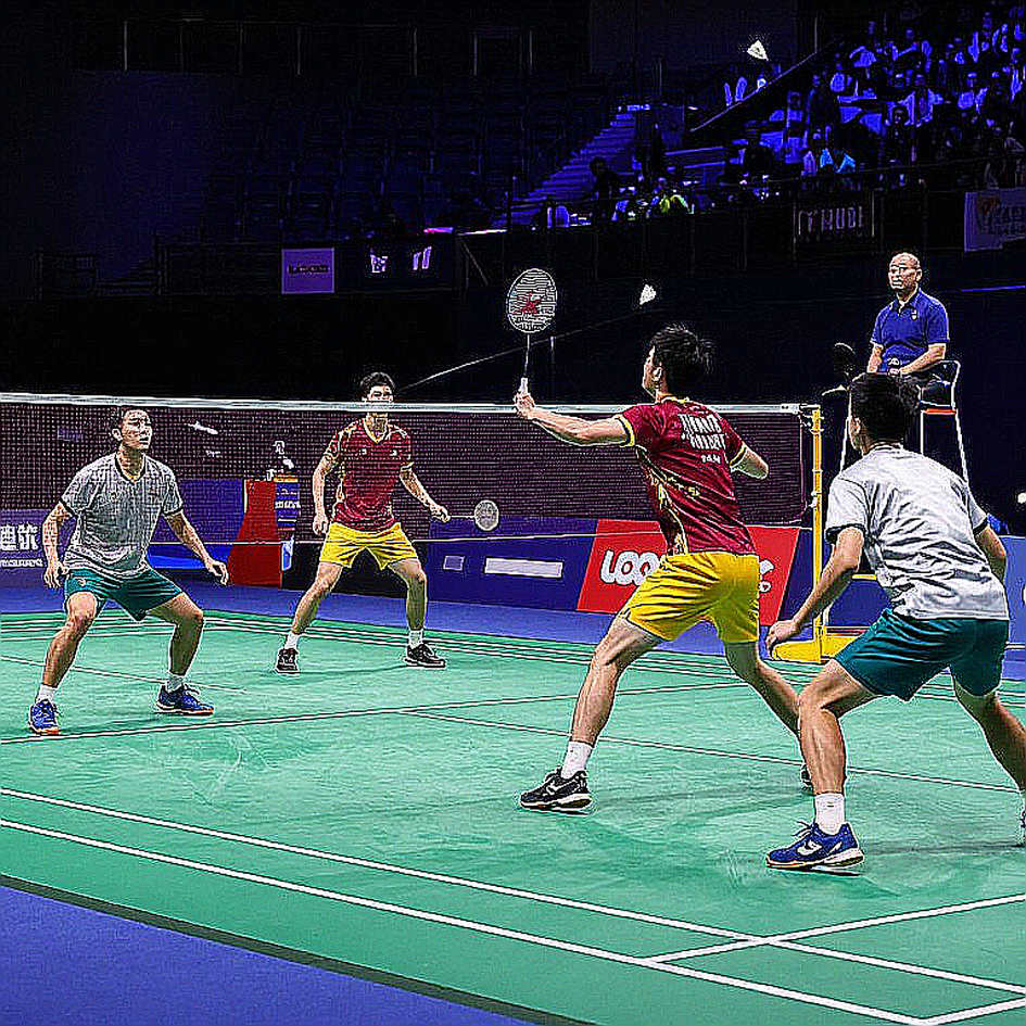 Alwi Farhan tập cùng Kento Momota trước Asian Games 2026: Bản đồ chịu đựng của một tay vợt trẻ Alwi Farhan tập cùng Kento Momota trước Asian Games 2026: Bản đồ chịu đựng của một tay vợt trẻ