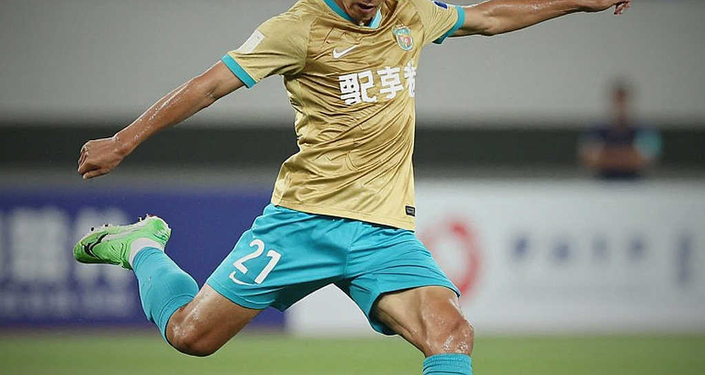 Thailand 2-0 Vietnam: The Low-Block, the Age Curve and the Stoppage-Time Gap Thailand 2-0 Vietnam: The Low-Block, the Age Curve and the Stoppage-Time Gap