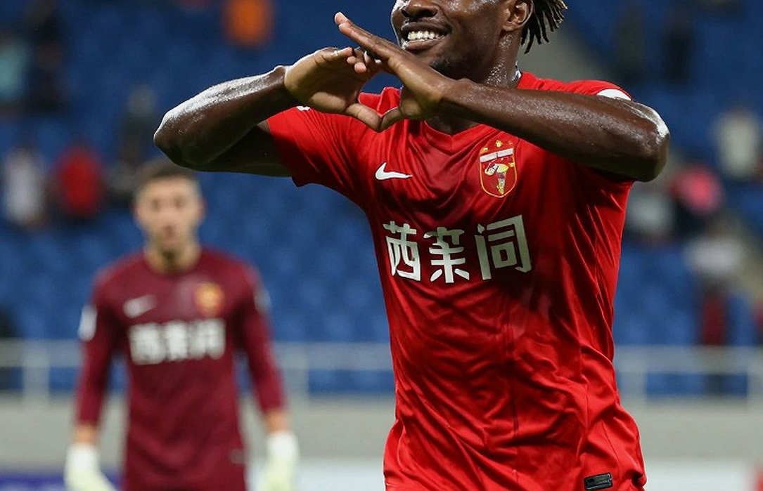 Xuân Sơn và tám tuần chờ đợi: bài toán đội hình tuyển Việt Nam trước Asian Cup 2027