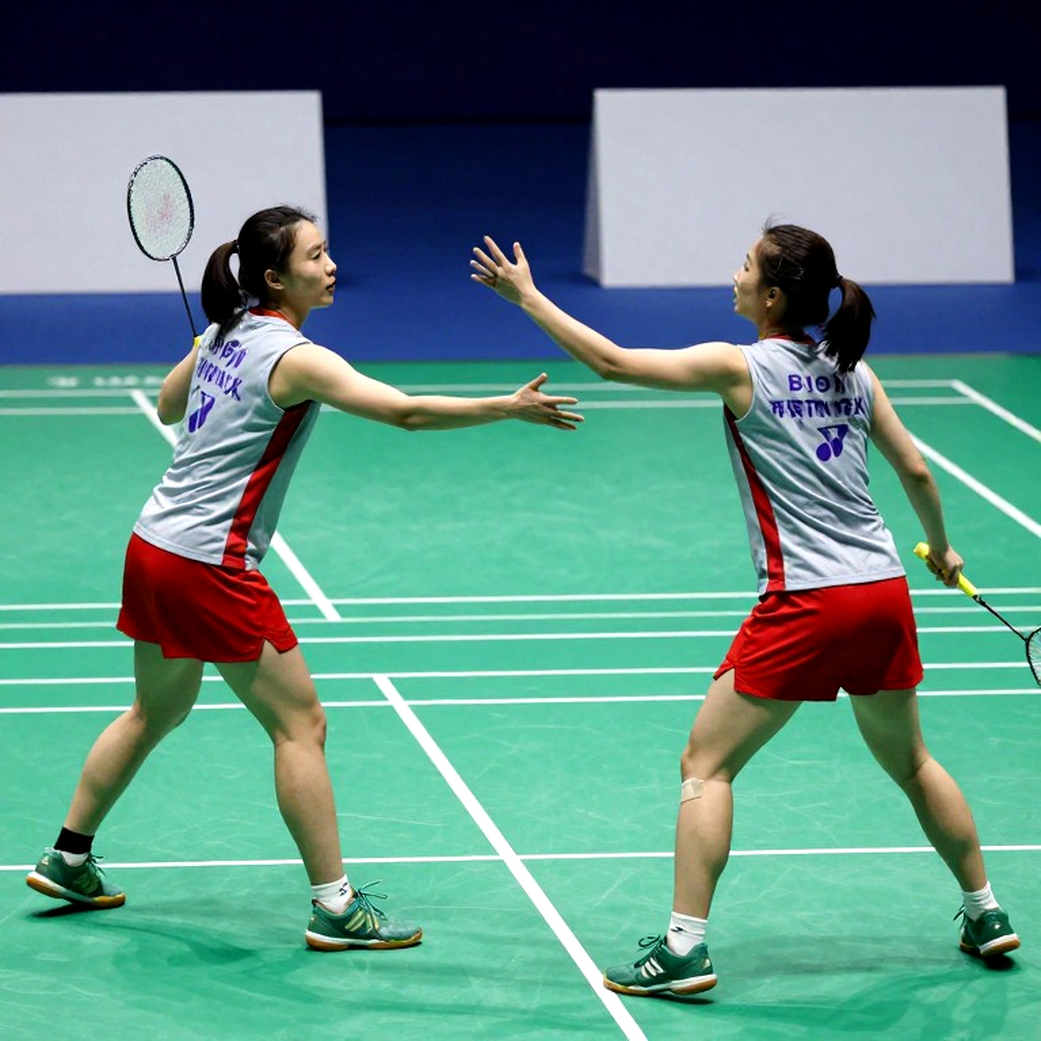 Shi Yuqi rút lui, Li Shifeng dẫn đầu đơn nam Trung Quốc tại Kumamoto Masters 2026: khoảng trống nằm ở dòng bị cắt